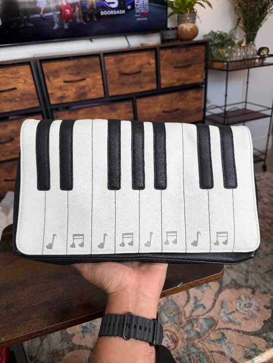 Betsey Johnson Handbags - Betsey Johnson Piano Keyboard Music Notes Black White Crossbody Bag